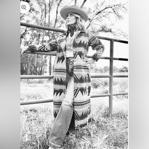 Vintage Silverado Southwestern Patterned Long Jacket Duster Beautiful